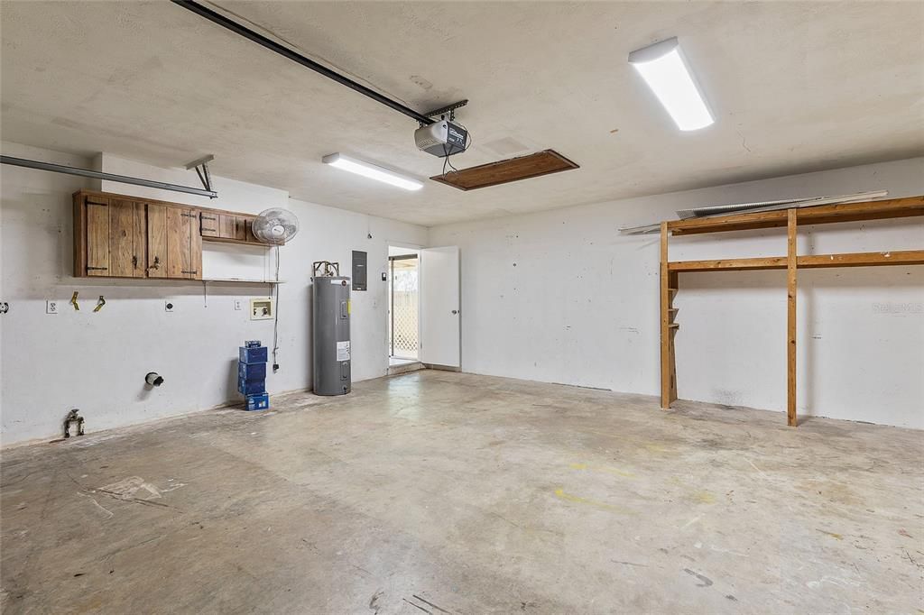For Sale: $299,950 (3 beds, 2 baths, 1260 Square Feet)