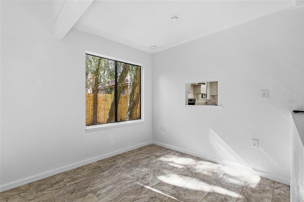 For Sale: $299,950 (3 beds, 2 baths, 1260 Square Feet)