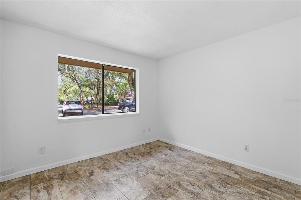 For Sale: $299,950 (3 beds, 2 baths, 1260 Square Feet)