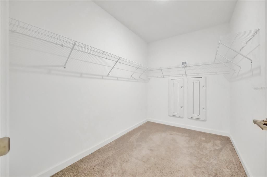 En Venta: $279,000 (2 camas, 2 baños, 1737 Pies cuadrados)