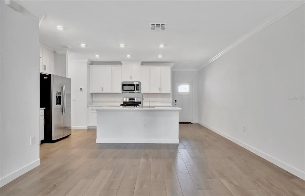 En Venta: $279,000 (2 camas, 2 baños, 1737 Pies cuadrados)