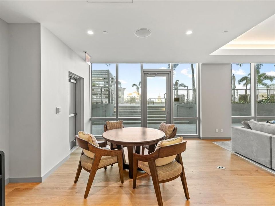 Activo con contrato: $1,155,000 (2 camas, 2 baños, 1358 Pies cuadrados)
