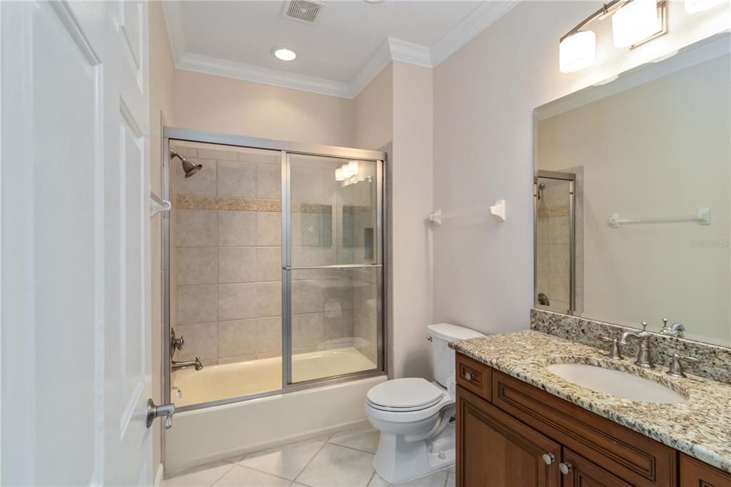 For Sale: $559,000 (3 beds, 2 baths, 2326 Square Feet)