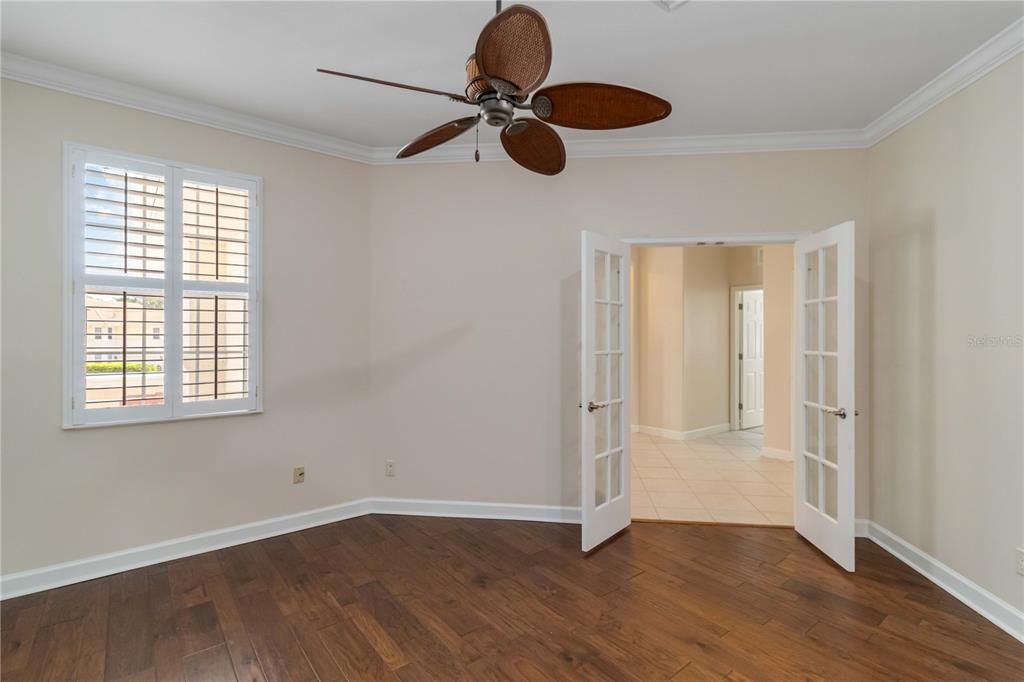 For Sale: $559,000 (3 beds, 2 baths, 2326 Square Feet)