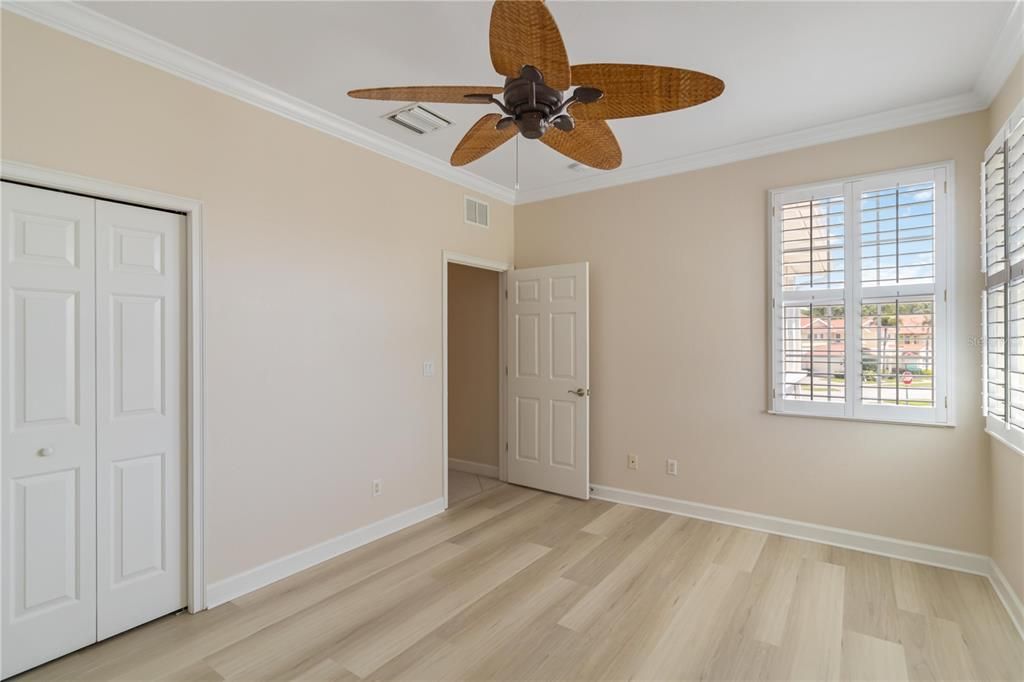 For Sale: $559,000 (3 beds, 2 baths, 2326 Square Feet)