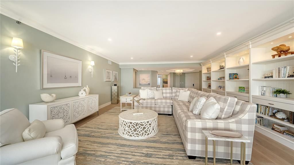 Activo con contrato: $2,595,000 (3 camas, 3 baños, 3382 Pies cuadrados)