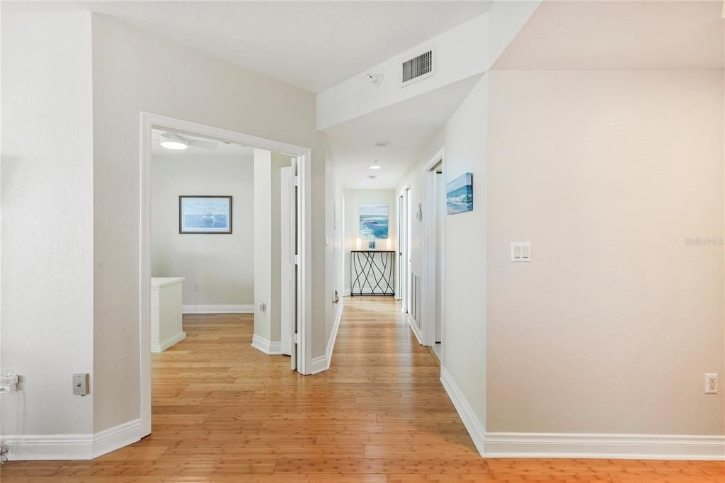 For Sale: $1,500,000 (3 beds, 2 baths, 1952 Square Feet)