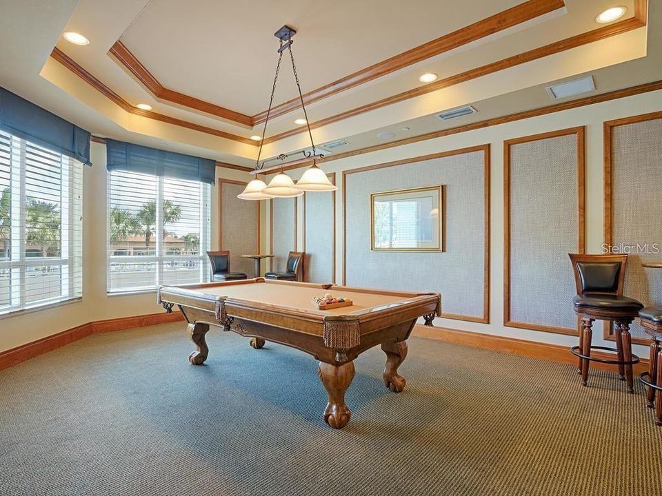 For Sale: $1,500,000 (3 beds, 2 baths, 1952 Square Feet)