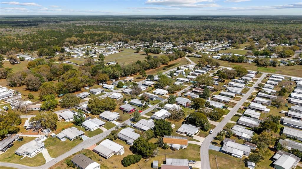 合同活跃: $139,900 (2 贝兹, 2 浴室, 1244 平方英尺)