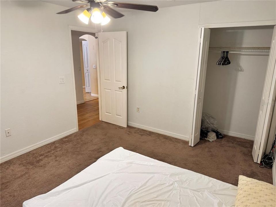 Active With Contract: $255,000 (3 beds, 2 baths, 1974 Square Feet)