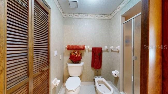 Под контрактом: $799,000 (3 спален, 3 ванн, 2474 Квадратных фут)