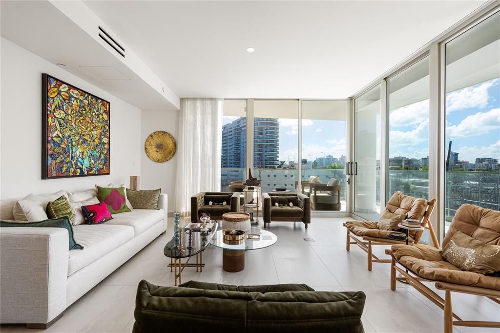 For Sale: $1,995,000 (2 beds, 2 baths, 1940 Square Feet)