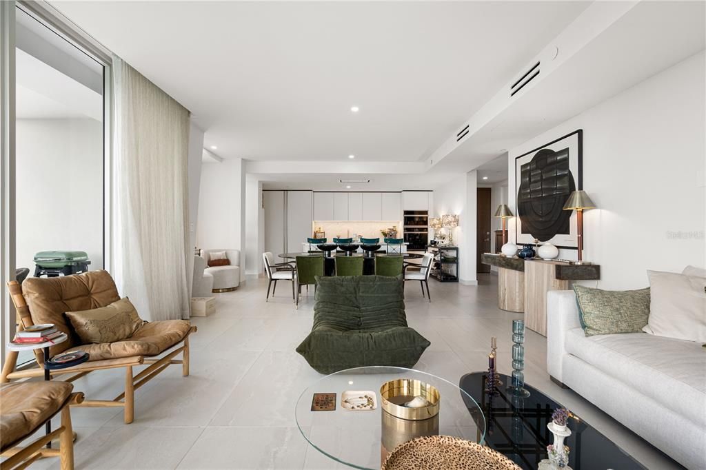 For Sale: $1,995,000 (2 beds, 2 baths, 1940 Square Feet)