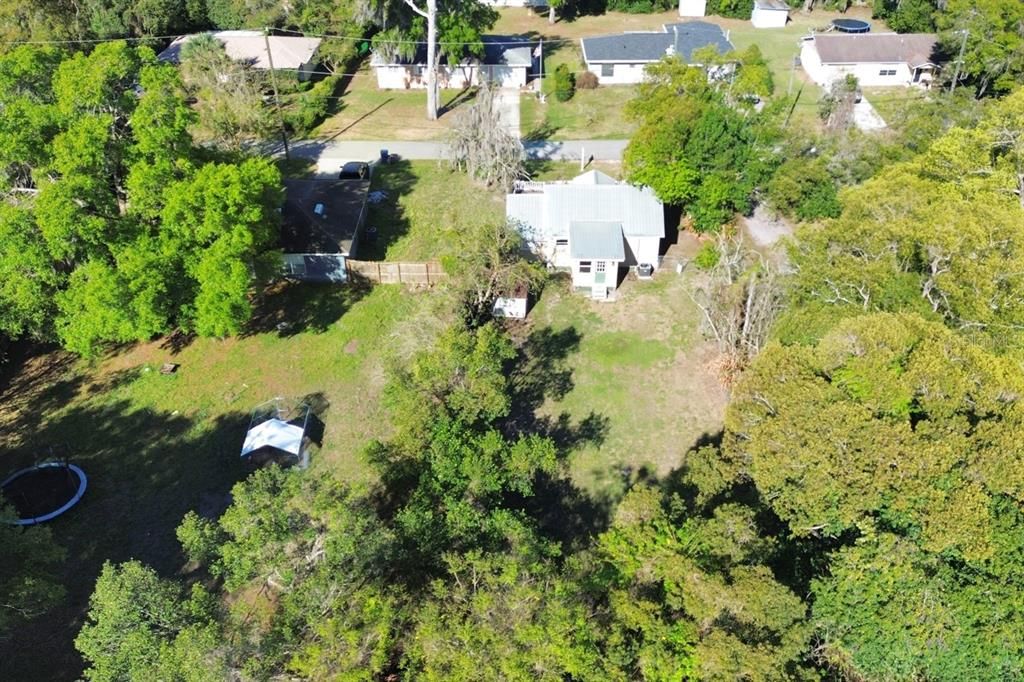 Active With Contract: $219,900 (2 beds, 1 baths, 816 Square Feet)