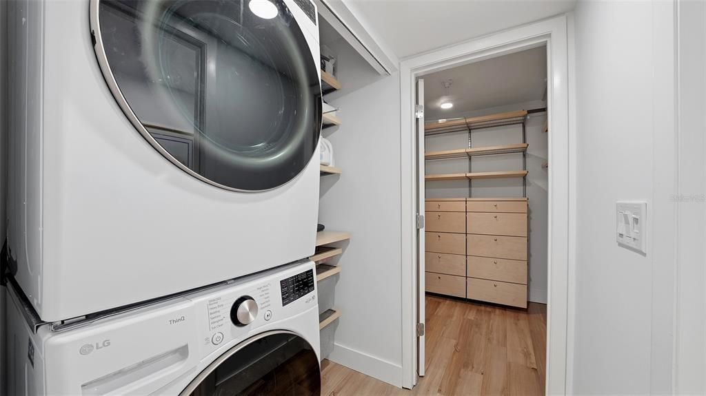 Под контрактом: $499,000 (2 спален, 2 ванн, 1260 Квадратных фут)