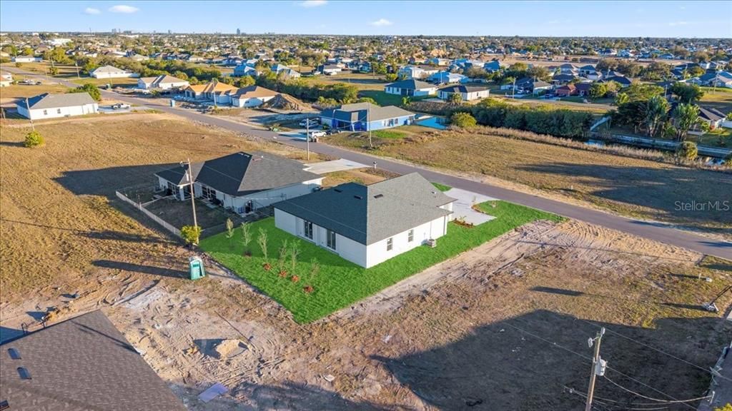 待售: $549,900 (6 贝兹, 0 浴室, 2498 平方英尺)