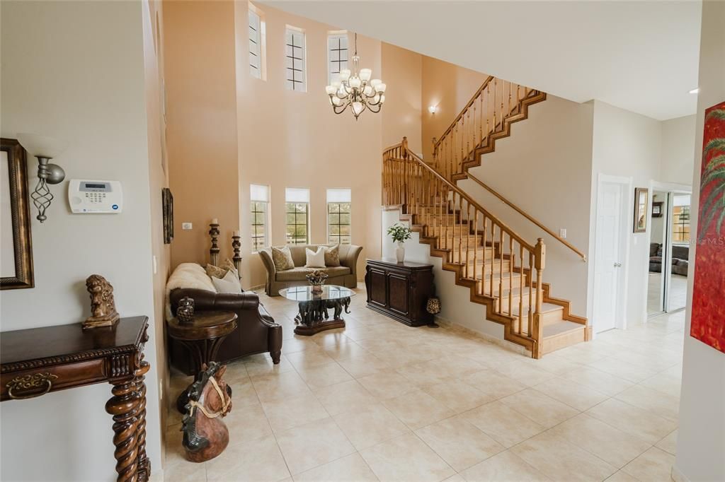 For Sale: $1,650,000 (4 beds, 5 baths, 3876 Square Feet)