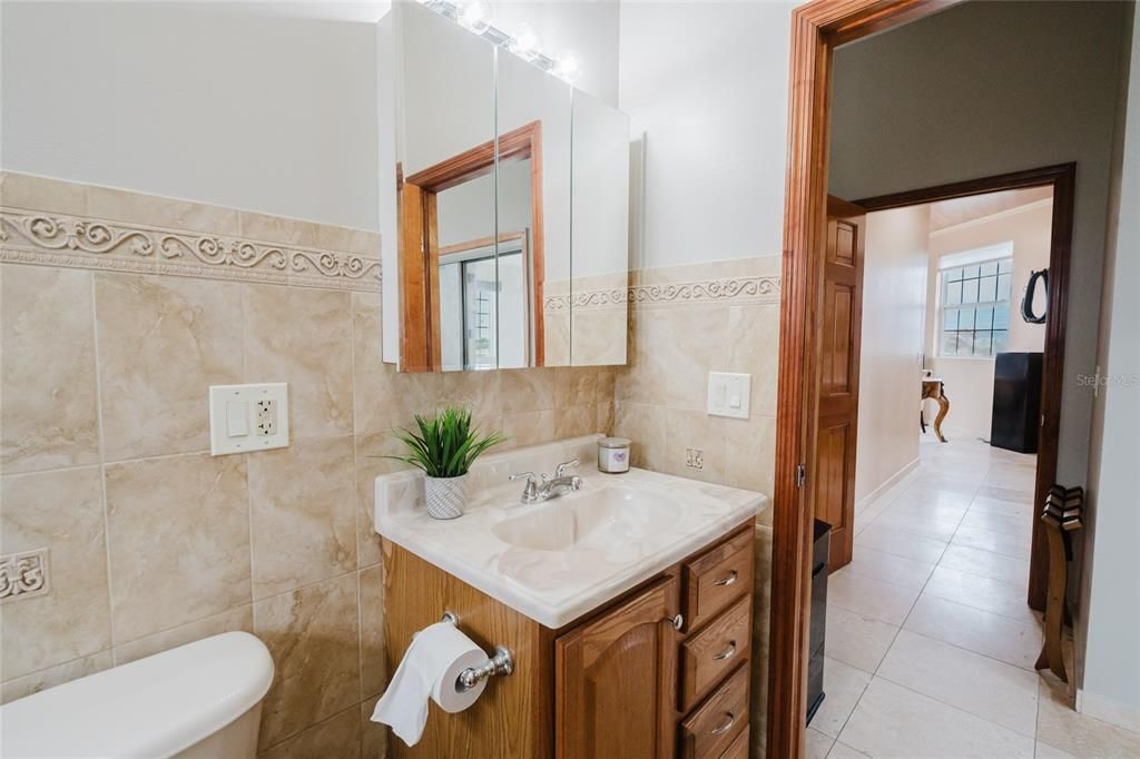 For Sale: $1,650,000 (4 beds, 5 baths, 3876 Square Feet)