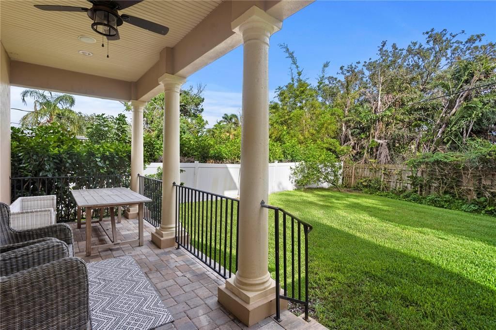 Activo con contrato: $1,750,000 (5 camas, 5 baños, 4849 Pies cuadrados)