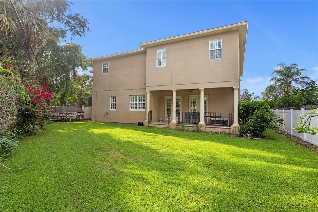 Activo con contrato: $1,750,000 (5 camas, 5 baños, 4849 Pies cuadrados)