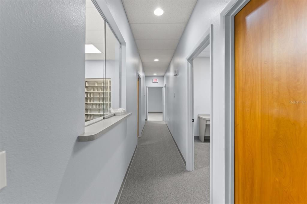 En Venta: $450,000 (0 camas, 0 baños, 2001 Pies cuadrados)