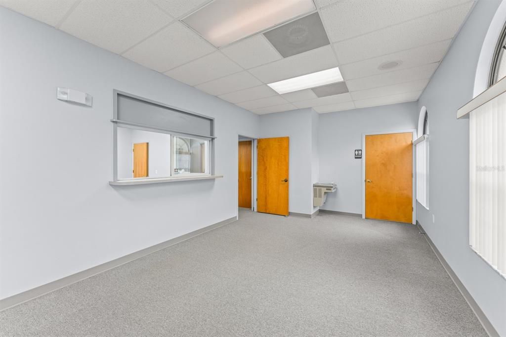 En Venta: $450,000 (0 camas, 0 baños, 2001 Pies cuadrados)