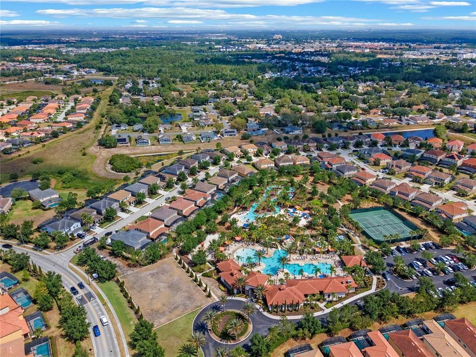 En Venta: $1,195,000 (13 camas, 10 baños, 5479 Pies cuadrados)