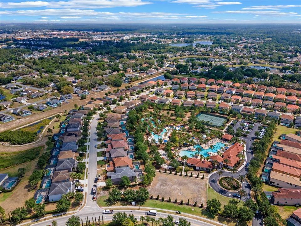 En Venta: $1,195,000 (13 camas, 10 baños, 5479 Pies cuadrados)