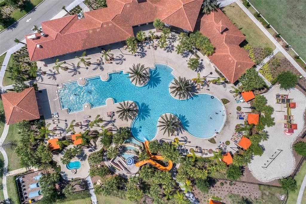 En Venta: $1,195,000 (13 camas, 10 baños, 5479 Pies cuadrados)