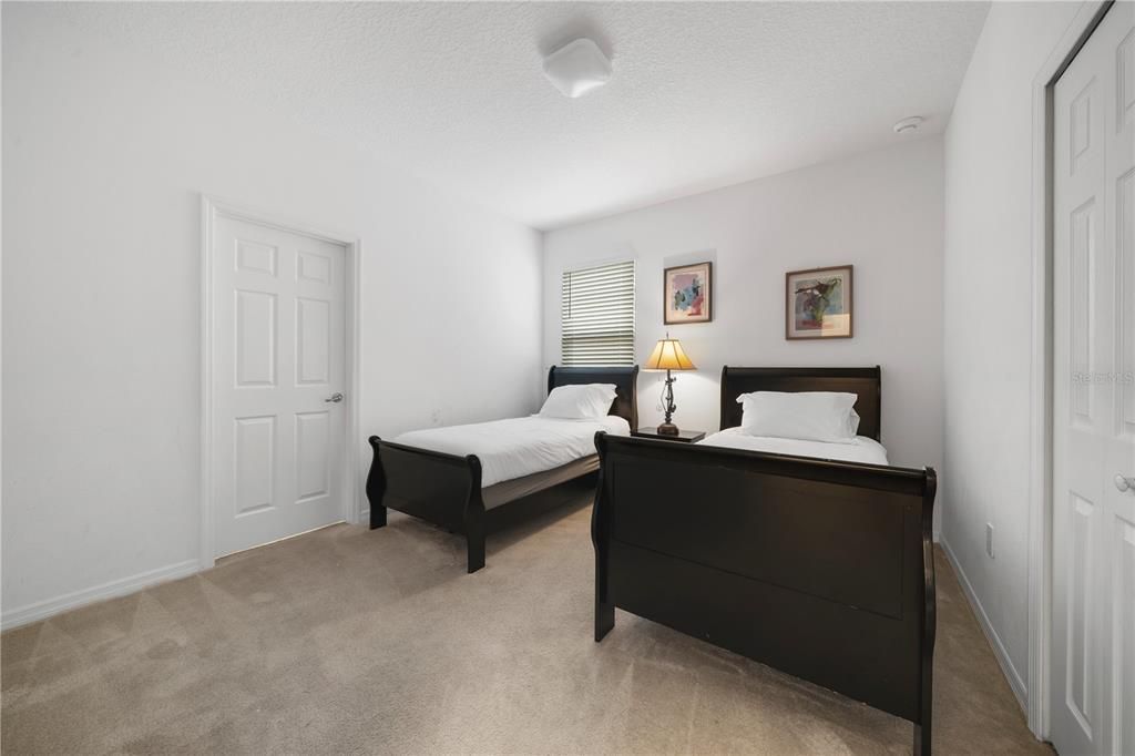 En Venta: $1,195,000 (13 camas, 10 baños, 5479 Pies cuadrados)