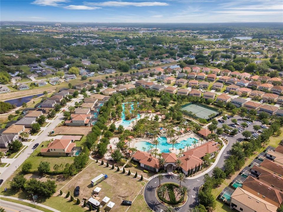 En Venta: $1,195,000 (13 camas, 10 baños, 5479 Pies cuadrados)