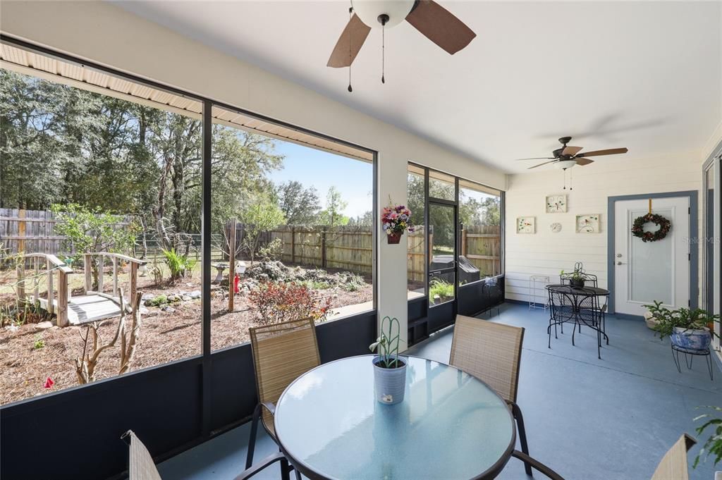 For Sale: $598,000 (3 beds, 2 baths, 1960 Square Feet)