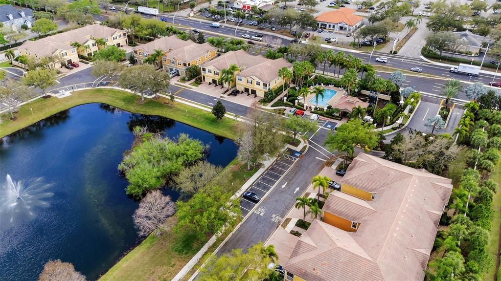 Activo con contrato: $230,000 (3 camas, 2 baños, 1146 Pies cuadrados)