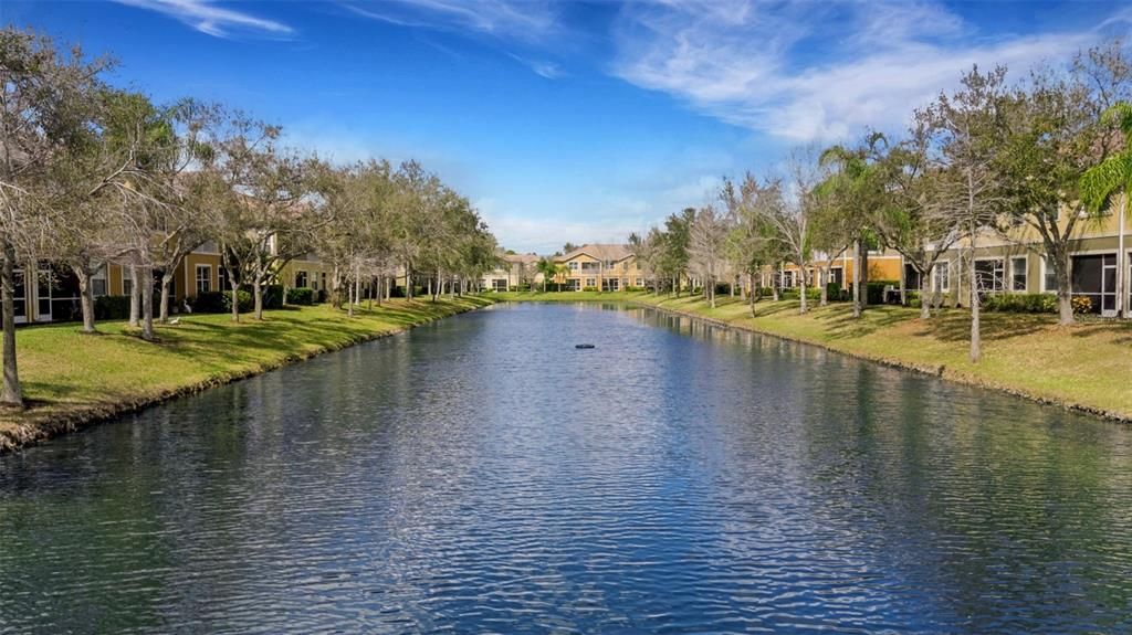 Activo con contrato: $230,000 (3 camas, 2 baños, 1146 Pies cuadrados)