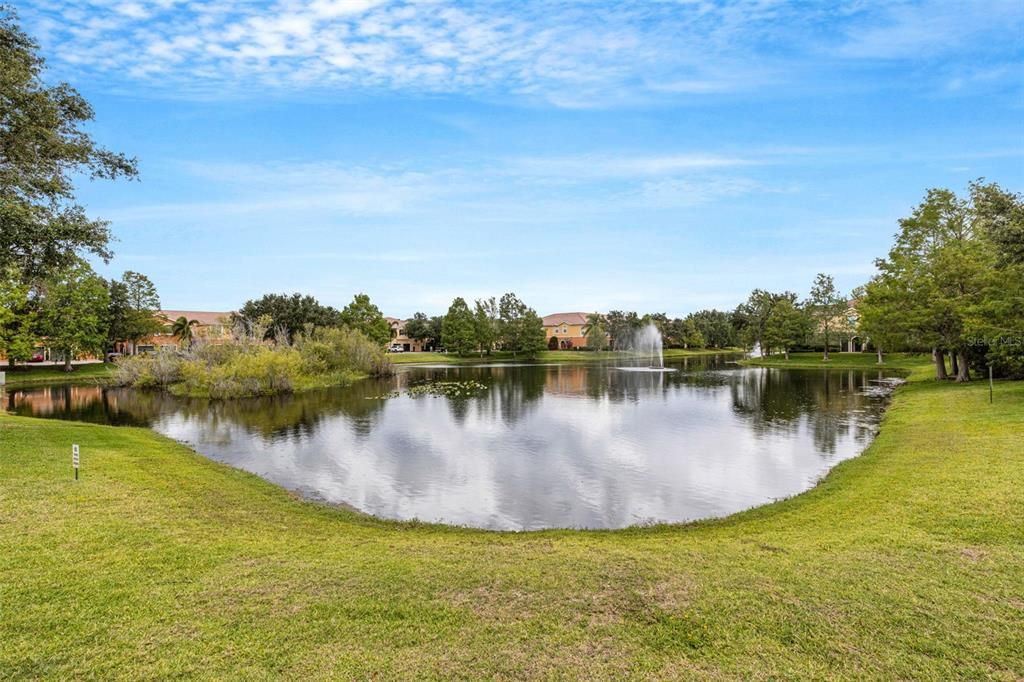 Activo con contrato: $230,000 (3 camas, 2 baños, 1146 Pies cuadrados)