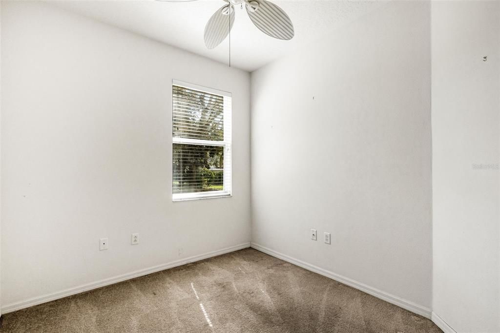 Activo con contrato: $230,000 (3 camas, 2 baños, 1146 Pies cuadrados)