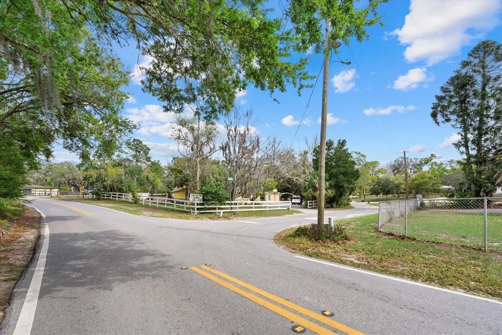 待售: $115,000 (4.00 acres)