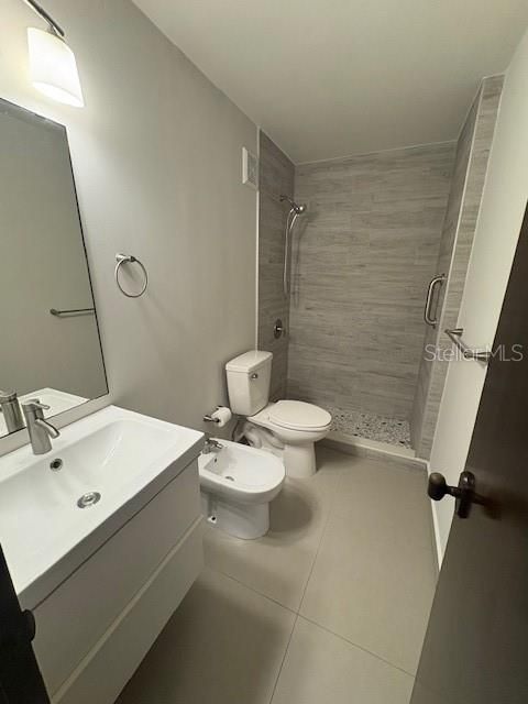 出租: $2,480 (2 贝兹, 2 浴室, 1104 平方英尺)