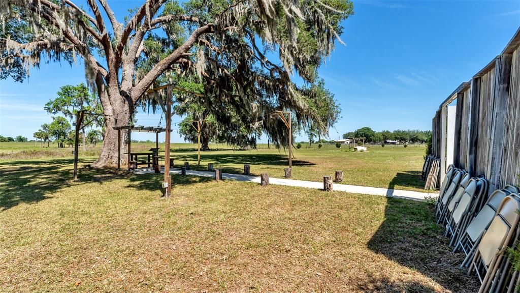 For Sale: $1,350,000 (5 beds, 4 baths, 3602 Square Feet)