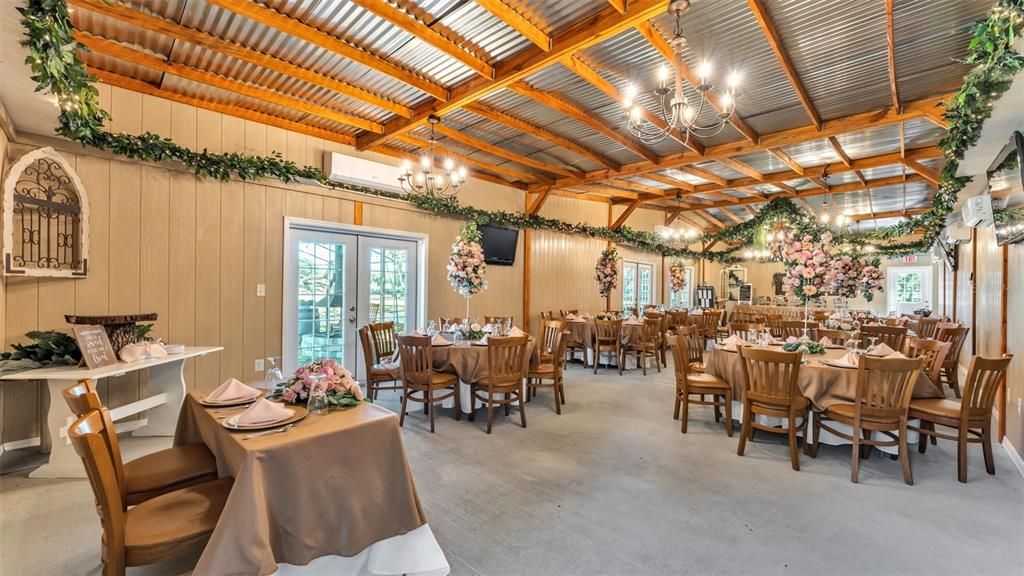 For Sale: $1,350,000 (5 beds, 4 baths, 3602 Square Feet)