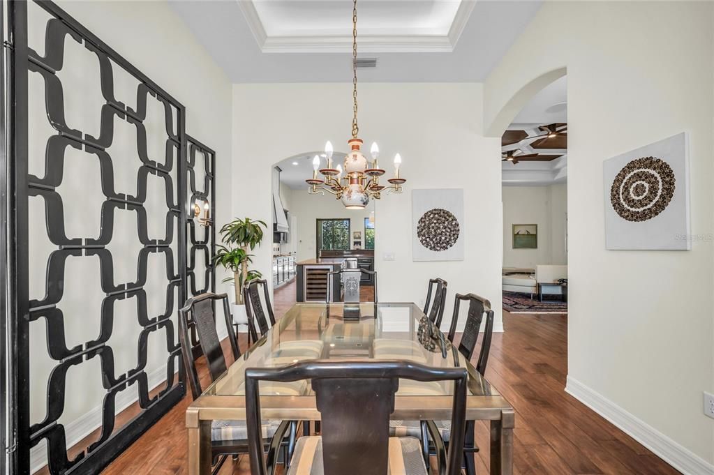 На продажу: $1,999,000 (4 спален, 3 ванн, 4250 Квадратных фут)