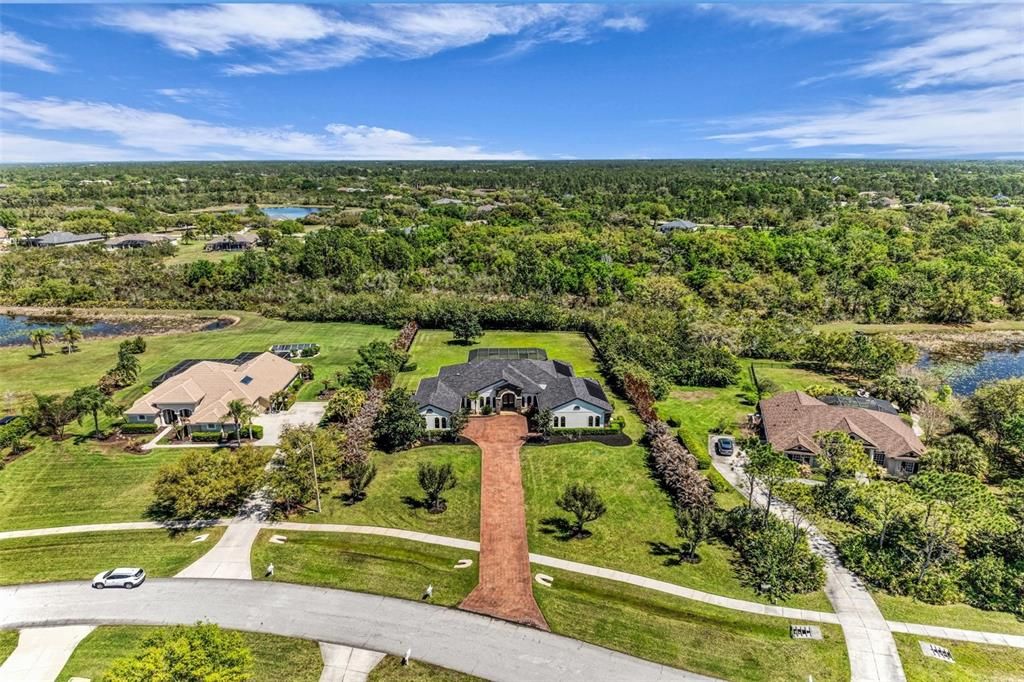 На продажу: $1,999,000 (4 спален, 3 ванн, 4250 Квадратных фут)