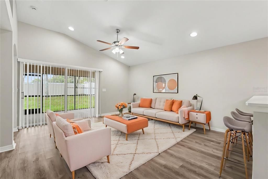 En Venta: $399,900 (4 camas, 2 baños, 2206 Pies cuadrados)