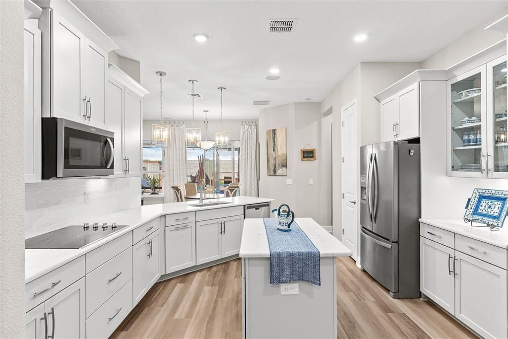 For Sale: $464,997 (4 beds, 3 baths, 2538 Square Feet)