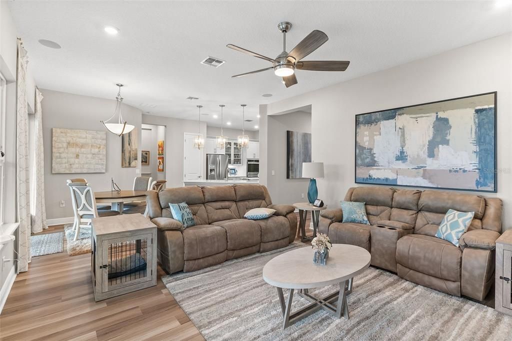 For Sale: $464,997 (4 beds, 3 baths, 2538 Square Feet)