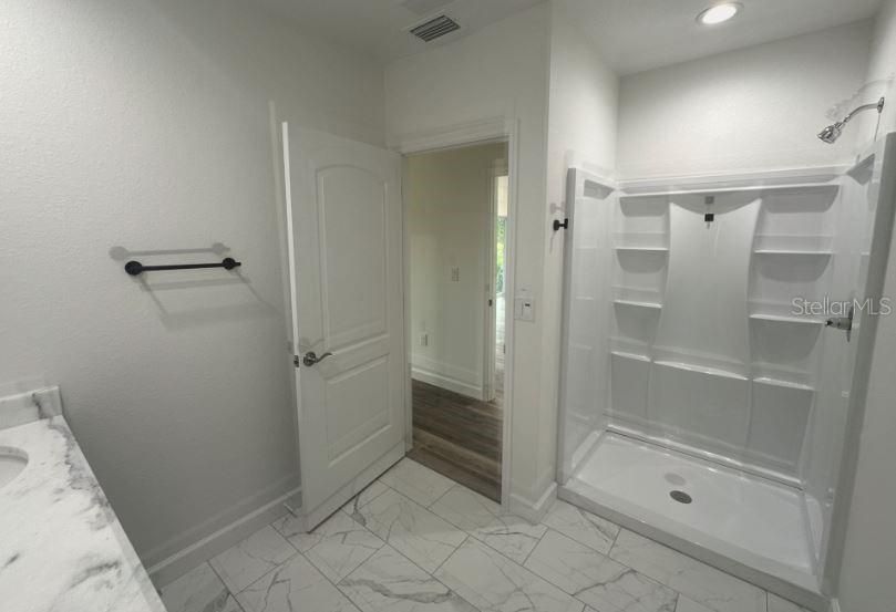 For Rent: $1,795 (3 beds, 2 baths, 1319 Square Feet)