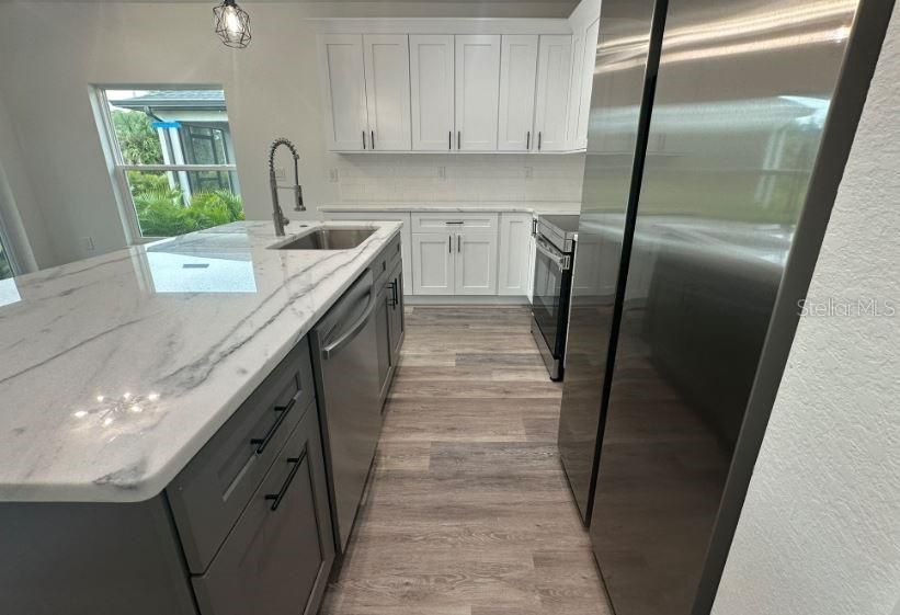 For Rent: $1,795 (3 beds, 2 baths, 1319 Square Feet)