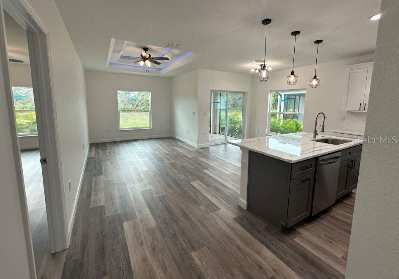 For Rent: $1,795 (3 beds, 2 baths, 1319 Square Feet)