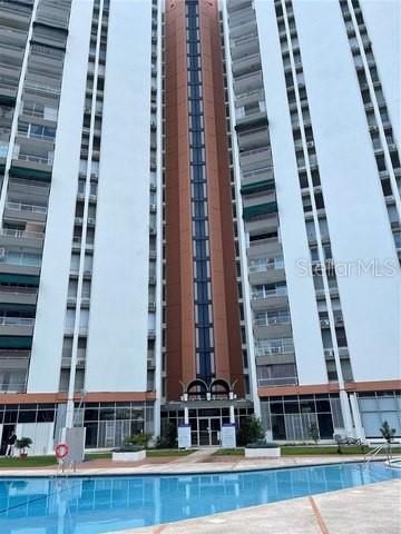 На продажу: $330,000 (4 спален, 2 ванн, 1492 Квадратных фут)