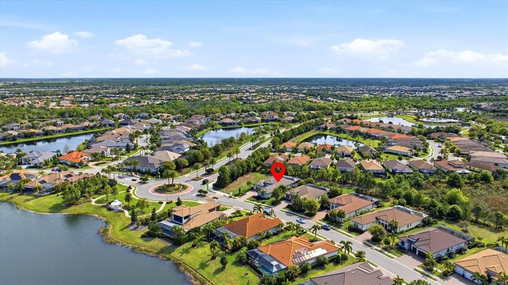 En Venta: $1,275,000 (3 camas, 4 baños, 2797 Pies cuadrados)